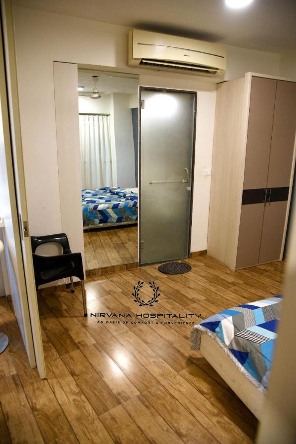 Rajhans Belliza Luxurious Studio Apartment Surat Zewnętrze zdjęcie